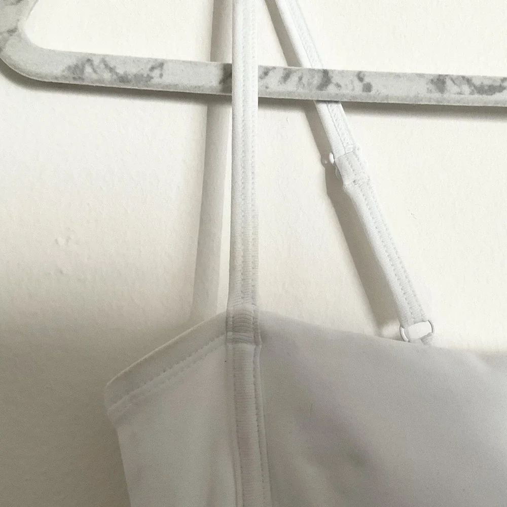 Alo Yoga Airbrush Streamlined Dress White/White M